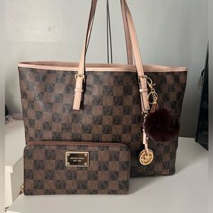 Michael Kors limited Edition Checkered tote bag and  matching wallet